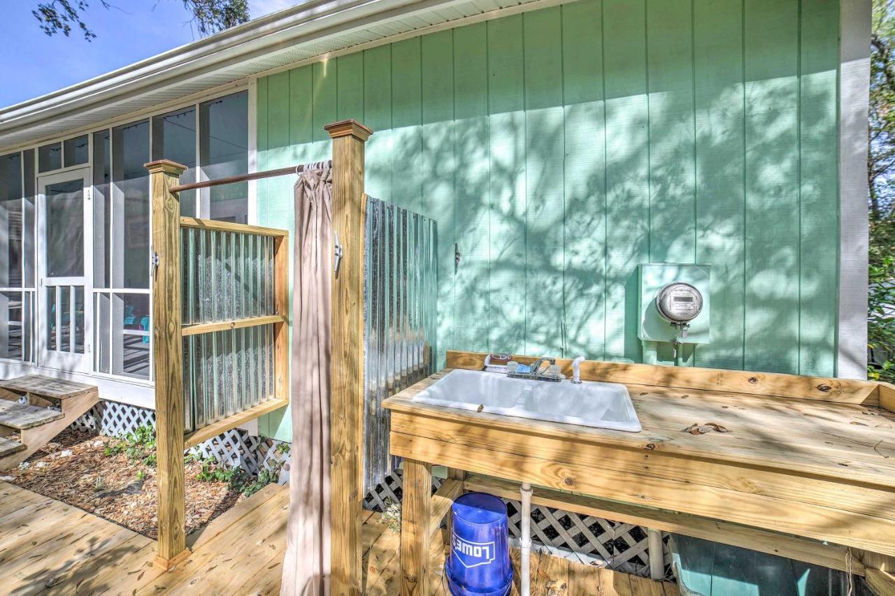 Oak Island Home With Yard Less Than 1 Mi To The Beach! Экстерьер фото